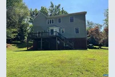 2424 Holkham Dr, Charlottesville, VA 22901 - Photo 6