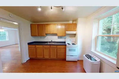 1302 Crozet Ave, Crozet, VA 22932 - Photo 2