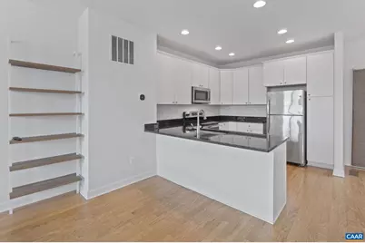 1429 Midland St, Charlottesville, VA 22902 - Photo 10