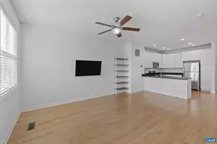 1429 Midland St, Charlottesville, VA 22902 - Photo 6