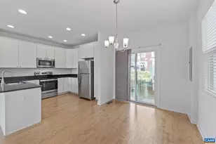 1429 Midland St, Charlottesville, VA 22902 - Photo 16