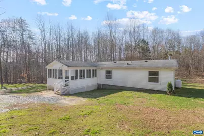 11527 S Constitution Rte, Scottsville, VA 24590 - Photo 4