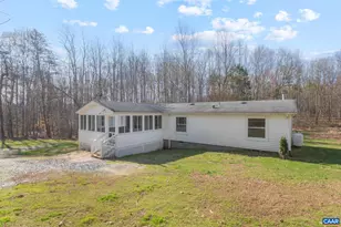 11527 S Constitution Route, Scottsville, VA 24590 - Photo 4