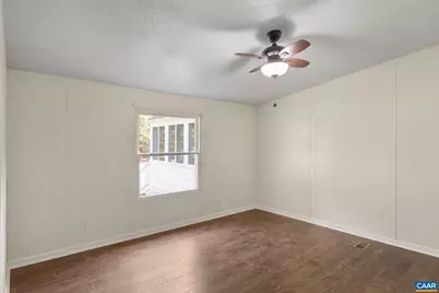 11527 S Constitution Rte, Scottsville, VA 24590 - Photo 36