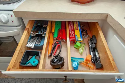 402 NE 13th St, Charlottesville, VA 22902 - Photo 16