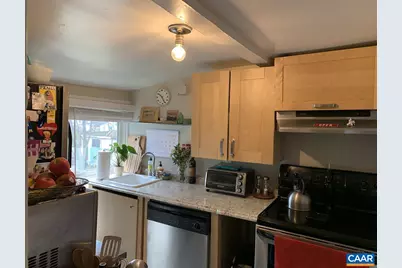 804 Hinton Ave #B, Charlottesville, VA 22902 - Photo 4