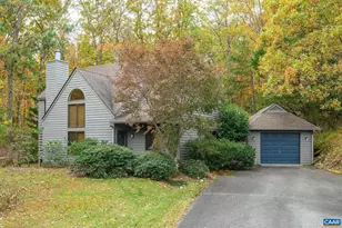 1688 Stoney Creek Dr, Charlottesville, VA 22902 - Photo 2