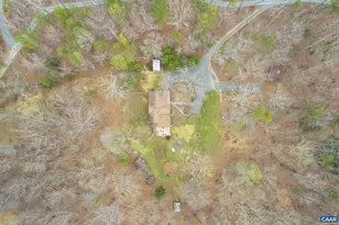 3205 Polecat Crk Ln, Scottsville, VA 24590 - Photo 12