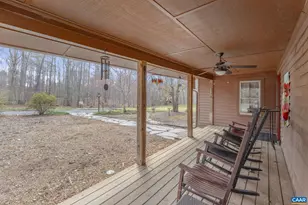 3205 Polecat Crk Ln, Scottsville, VA 24590 - Photo 18