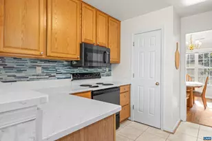 3256 Timberwood Pkwy, Charlottesville, VA 22911 - Photo 16