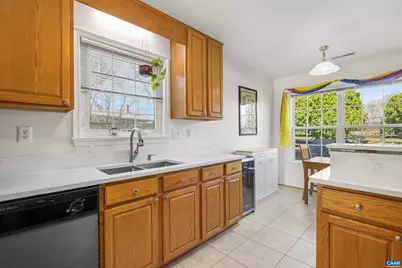 3256 Timberwood Pkwy, Charlottesville, VA 22911 - Photo 18