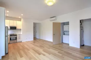 1130 E High St, Charlottesville, VA 22902 - Photo 8