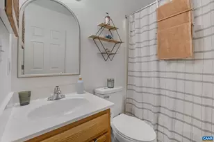 1 Ridgeview Cir, Charlottesville, VA 22902 - Photo 16