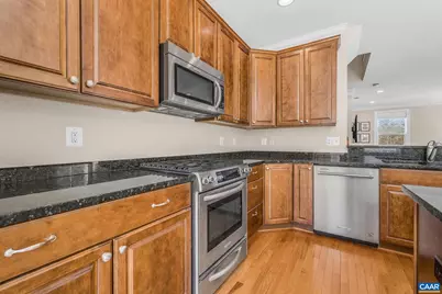 506 Tulip Tree Ct, Charlottesville, VA 22903 - Photo 12