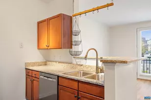 770 Walker Square, Charlottesville, VA 22903 - Photo 6