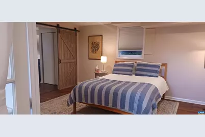 402 13th St, Charlottesville, VA 22902 - Photo 32