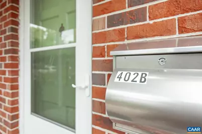 402 13th St, Charlottesville, VA 22902 - Photo 2