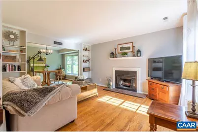 109 Hammond St #B, Charlottesville, VA 22903 - Photo 4