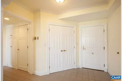 500 Crestwood Dr #1405, Charlottesville, VA 22903 - Photo 8