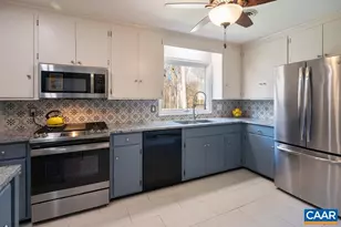 409 Westmoreland Ct, Charlottesville, VA 22901 - Photo 18