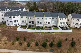 2124 Elm Tree Ct, Charlottesville, VA 22911 - Photo 4