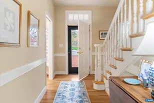 560 Dryden Pl, Charlottesville, VA 22903 - Photo 8