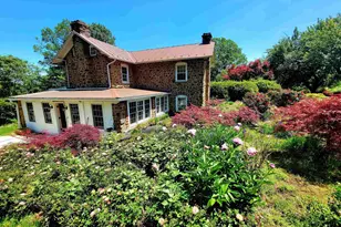 128 Rockfish Orchard Dr, Afton, VA 22920 - Photo 2