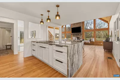 7102 Blackwells Hollow Rd, Crozet, VA 22932 - Photo 10