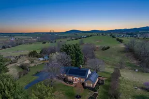 1732 Hermitage Rd, Waynesboro, VA 22980 - Photo 6