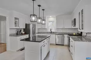 2720 Leeds Ln, Charlottesville, VA 22901 - Photo 10