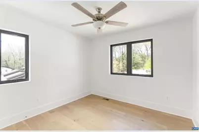 987 5th St SW, Charlottesville, VA 22902 - Photo 24