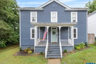 800 Anderson St, Charlottesville, VA 22903 - Photo 1