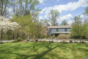 2220 Cornwall Rd, Charlottesville, VA 22901 - Photo 2