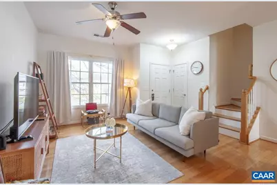 1048 SW 5th St, Charlottesville, VA 22902 - Photo 4