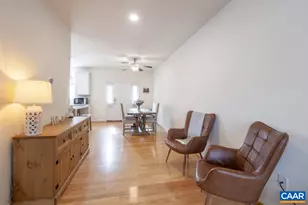 1048 SW 5th St, Charlottesville, VA 22902 - Photo 16