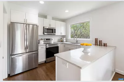 6459 Hillsboro Ln, Crozet, VA 22932 - Photo 12