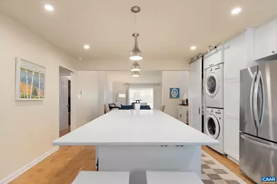 326 Harvest Dr, Charlottesville, VA 22903 - Photo 6