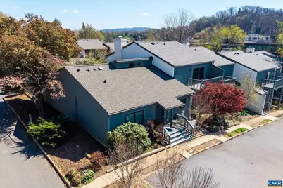 326 Harvest Dr, Charlottesville, VA 22903 - Photo 2