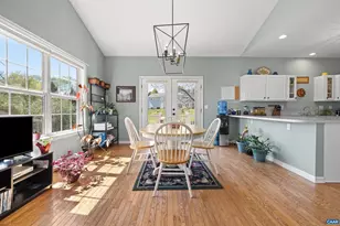 1110 Highlands Dr, Charlottesville, VA 22901 - Photo 4