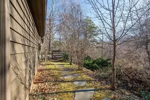 1381 Gristmill Dr, Charlottesville, VA 22902 - Photo 38