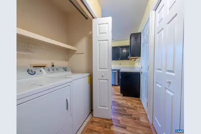 1381 Gristmill Dr, Charlottesville, VA 22902 - Photo 8