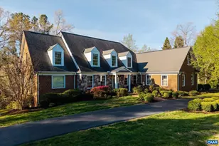 1813 Westerham St, Keswick, VA 22947 - Photo 4