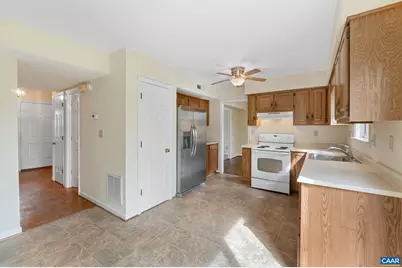 1883 Steeplechase Run, Charlottesville, VA 22911 - Photo 14