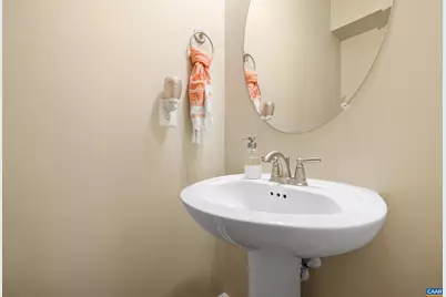 2420 Winthrop Dr, Charlottesville, VA 22911 - Photo 18