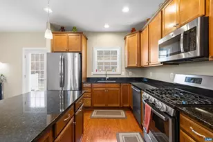 2420 Winthrop Dr, Charlottesville, VA 22911 - Photo 10