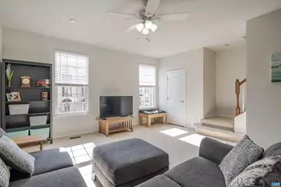 2052 Elm Tree Ct, Charlottesville, VA 22911 - Photo 4