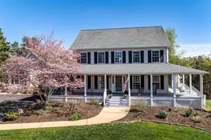 715 Windrift Dr, Earlysville, VA 22936 - Photo 2