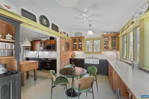 2228 Brandywine Dr, Charlottesville, VA 22901 - Photo 16