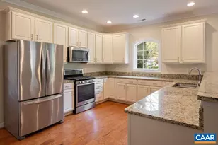 908 Swan Ridge Rd, Charlottesville, VA 22903 - Photo 10