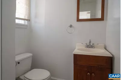 2401 Fontaine Ave, Charlottesville, VA 22903 - Photo 8